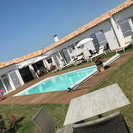 Guest house Clos Des Marais 3*